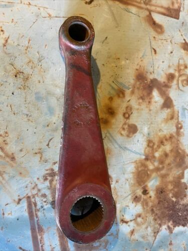 Farmall IHC 656 RC High Utility Tractor ORIGINAL IH Left Rockshaft lift arm