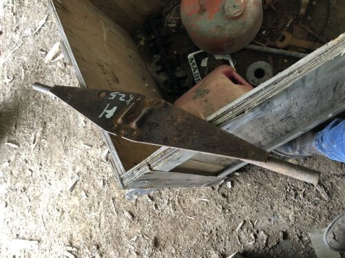 Farmall H M HV MV SH SM tractor IHC light bar mounting bracket bolts headlight