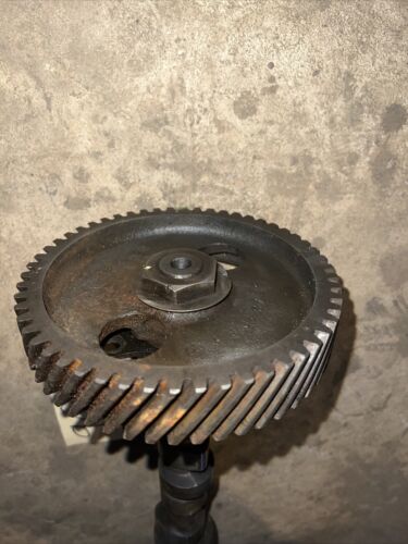 IH Farmall 706 D282 Camshaft W/Gear Antique Tractor #902