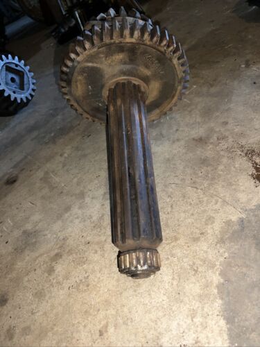 Farmall M IH tractor ORIGNAL transmission drive shaft for gears too pinion