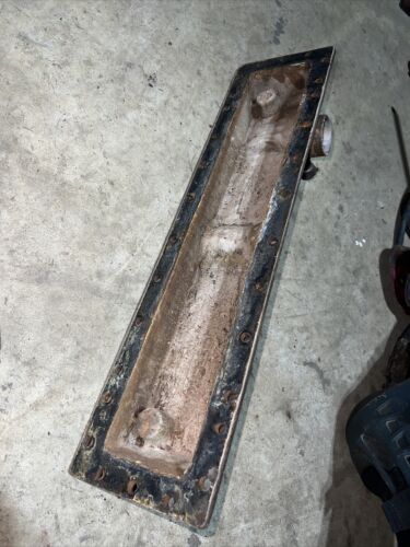 McCormick WD9 Lower Radiator Tank 354657R2