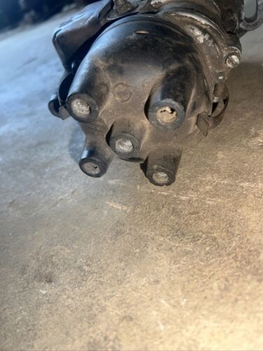 McCormick WD9 WD6 MD 400 Diesel Magneto Antique Tractor  Left Hand Rotation