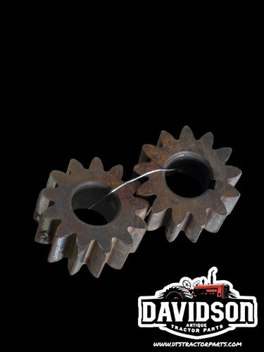 IHC Farmall Cub Oil Pump Gear Pair Antique Tractor