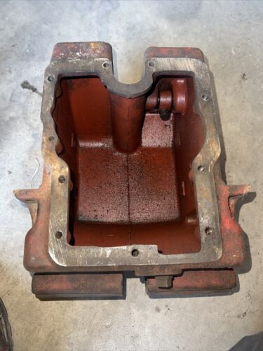 IHC Farmall H Hydraulic Reservoir Antique Tractor