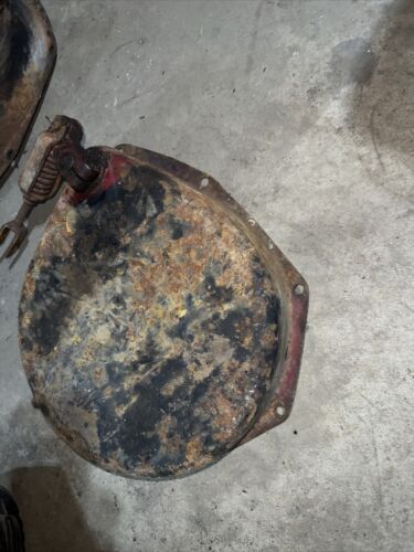 IHC Mcormick O6 Orchard Tractor Brake covers