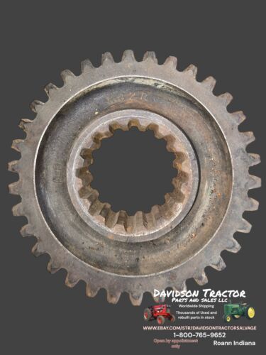 John Deere R countershaft first gear transmission R82R    Antique Tractor