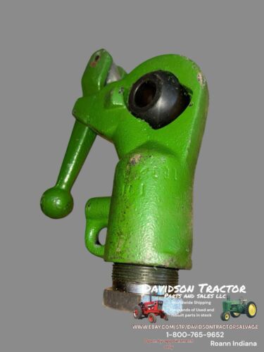 Housing L2837415 Fits John Deere 2855 2940 2950 3055 3150 3155 3255 820 830 940