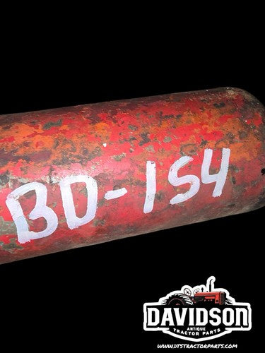 International Harvester 444 B275 Diesel Oil Filter Canister and mount IH BD154