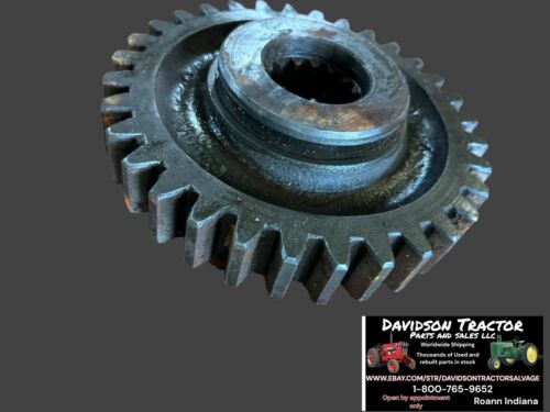 John Deere JD G 70 Tractor Transmission drive 5th 6th gear F566R