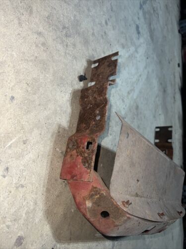 IHC Farmall 340 Hood Mount Antique Tractor