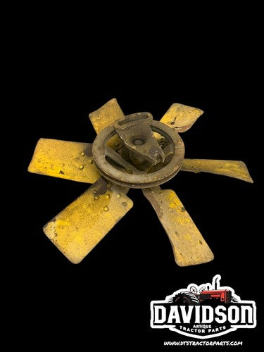 IH International 3600 Backhoe Industrial Engine Fan W/bracket D282 Diesel