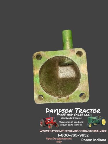JOHN DEERE TRACTOR ENGINE OIL COOLER END CAP AR27267 R27556 New Old Stock