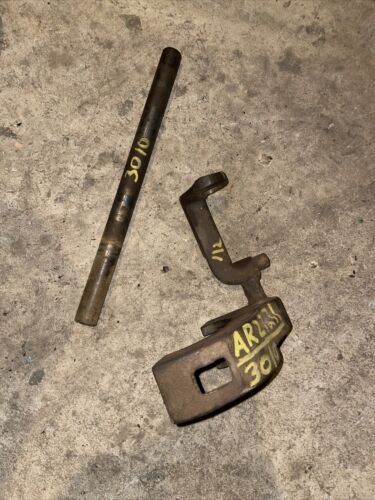 John Deere Shaft Shifter AR27271 (Marked R31029R) for 3010