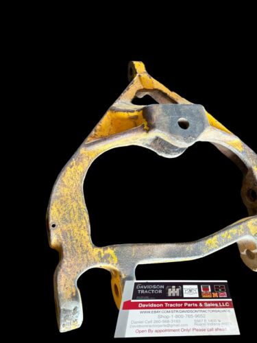 JOHN DEERE 4020 FRONT DRAWBAR SUPPORT AR40402 R33824R R40556R AR32494
