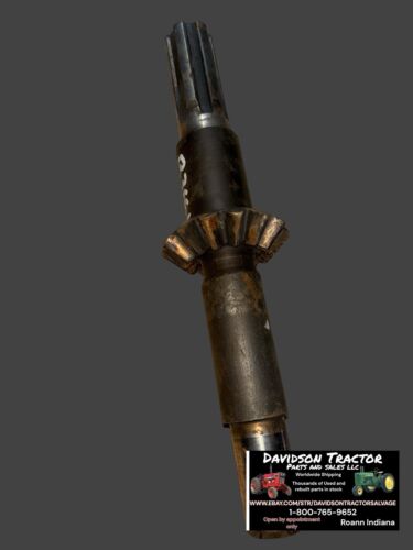 John Deere B3661R Gear Shaft Antique Tractor