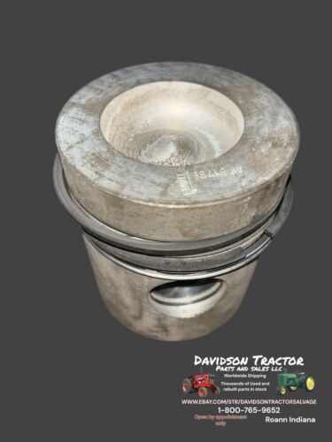 Genuine John Deere Piston Assy AR51799 New Old Stock
