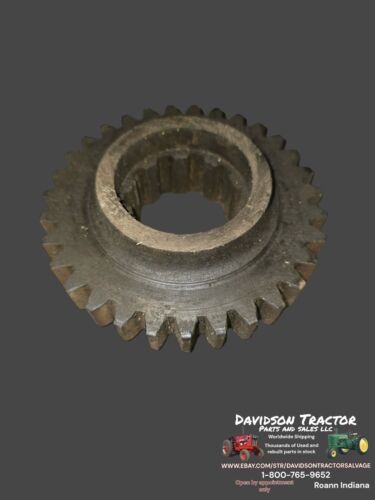 John Deere Late B 50 Tractor B2415R 1st 3rd Countershaft Gear