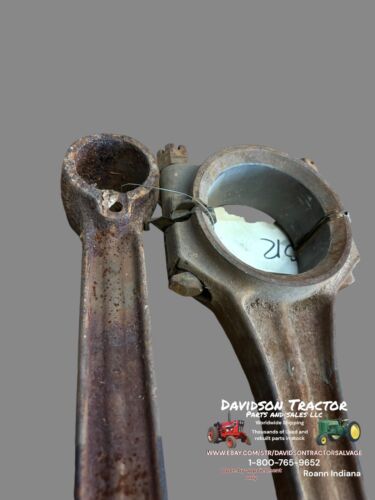 USED JOHN DEERE B TRACTOR ENGINE PISTION CONNECTING ROD PAIR B1770R