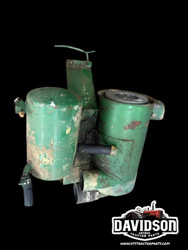 John Deere 2940 Air Cleaner W/resivoir Antique Tractor