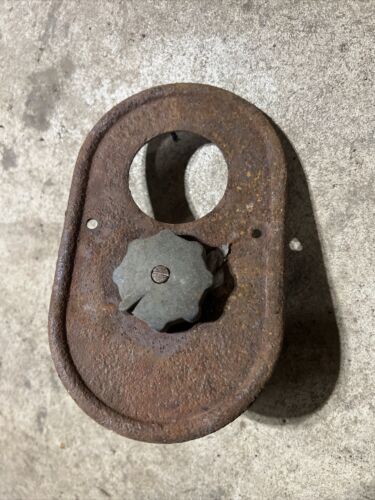 Farmall H M Supers Amp box cover
