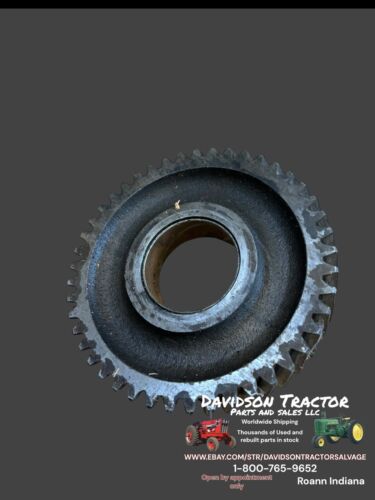John Deere 2840 Tractor  Engine 6329DL Lower Idler Gear T26322