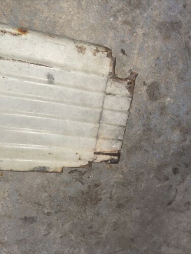 Farmall 460 560 RC Tractor Original IHC IH white hood Left Rear side cover panel
