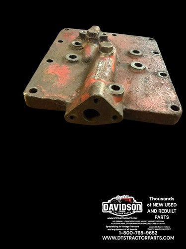 IH Farmall 560 Hydraulic Pump Cover Housing Antique Tractor