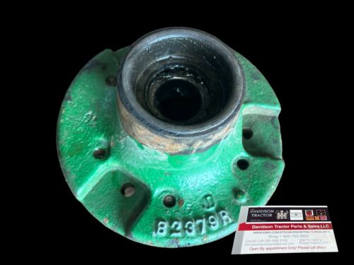 John Deere B heavy duty front hub B2379R Antique Tractor