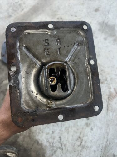 Farmall Cub IH RC tractor ORIGINAL transmission gear shifter cover