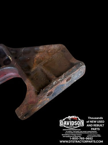 FARMALL 300 340 350 UTILITY. FRONT BOLSTER SUPPORT BRACKET Right SIDE 362381R1