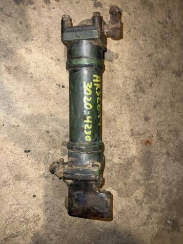 John Deere 4270 Diesel Engine Oil Cooler with Cap AR32694 R32122 3020 4230 500C