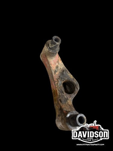 International Farmall 1066 IH tractor bottom 3pt hitch rockshaft Right bracket