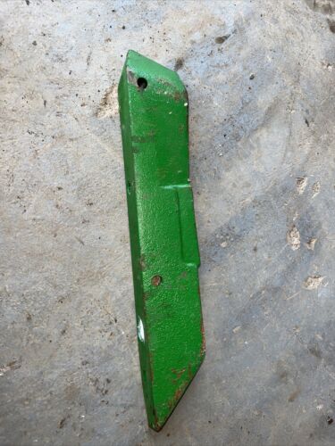 John Deere 2510,2520,3020,4000,++,4430 Left Sway block