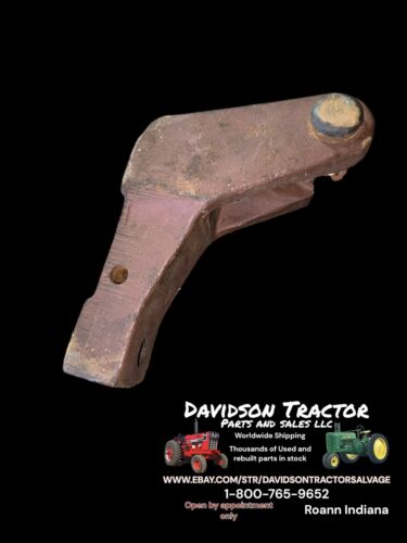 IH International Harvester 584 Lower Link bracket