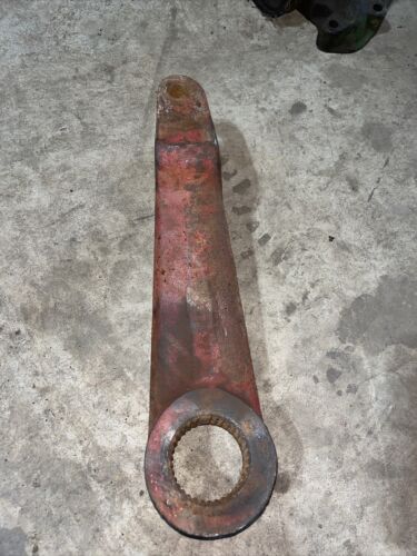 International 434 444 B414 tractor lift arm IH 3044375R1