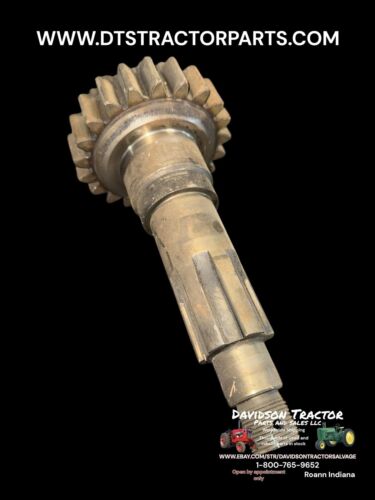 JOHN DEERE 70 TRANSMISSION DRIVESHAFT GEAR F2366R AF2351R