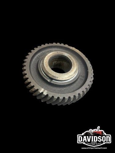 John Deere 2010 RU Transmission 1st & 2nd Speed Gear T13167T  Tractor