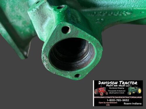 D2966R John Deere D Upper Water Pipe Fanshaft Mount Fits SN 143,800 and up Nice!