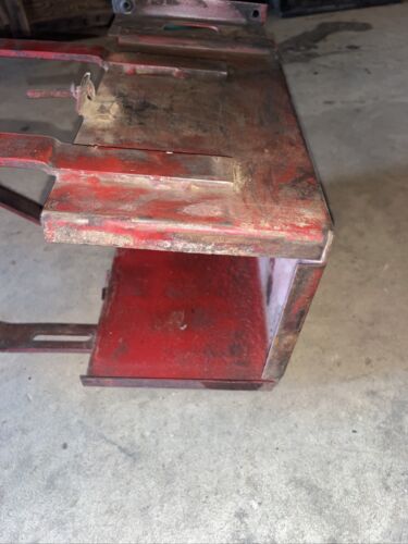 IH International 1586 Left Battery Tray Antique tractor