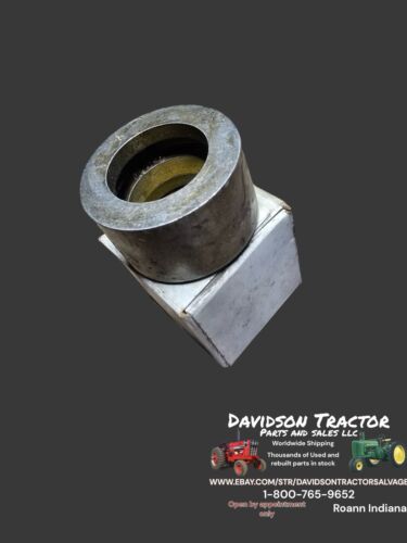 Bushing R54785 Genuine John Deere 4040 4240 4320 4430 4440 NOS