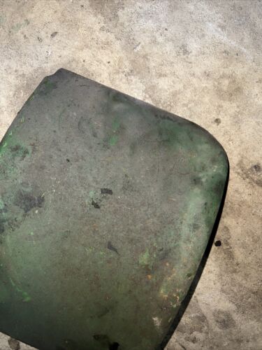 A3961R, A3415R John Deere Belt Pulley Shield For A, G, 60, 620, 630