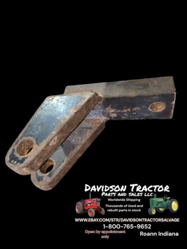 IH International Harvester 584 Lower Link bracket