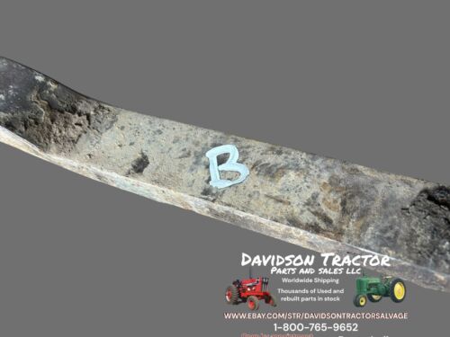 John Deere B Styled tractor original JD drawbar. Antique Tractor