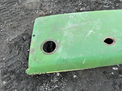John Deere 4955 Hood engine cover