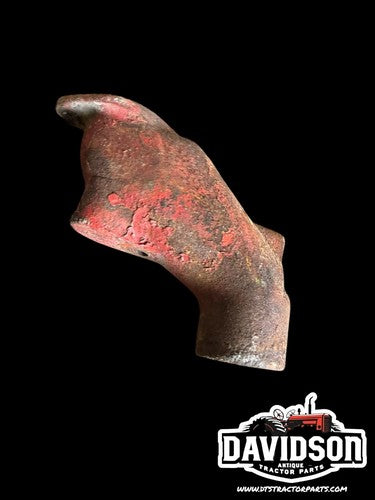 Farmall Cub IH 154 upper water casting 352071-R1 Antique Tractor