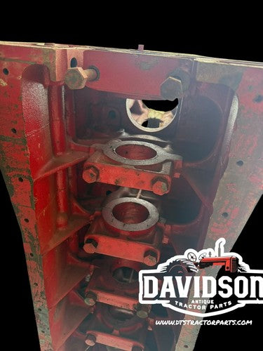 A58513 Case 1070 Tractor Engine Block 451 Case Good Used Bare Block