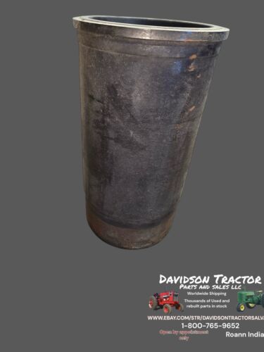 Genuine John Deere NOS R26120 Cylinder Sleeve 3010 Diesel