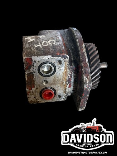 Farmall IH 400 450 tractor Good hydraulic pump assembly w/ drive gear