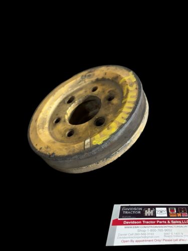 Used Crankshaft Pulley Fits John Deere 210C 290D 482C T24440T