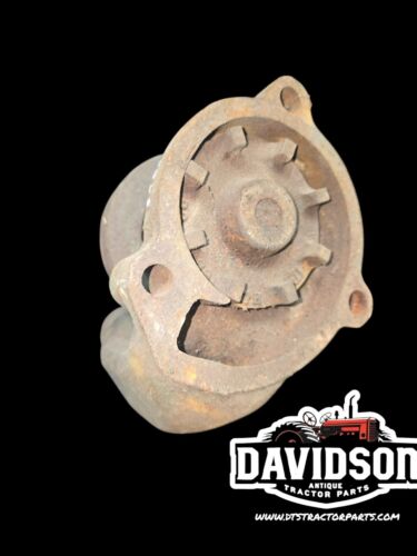 John Deere 50 B water pump B2886R